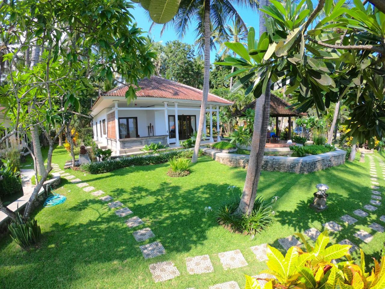 Agung Bali Nirwana Villas And Spa Tejakula Exterior photo